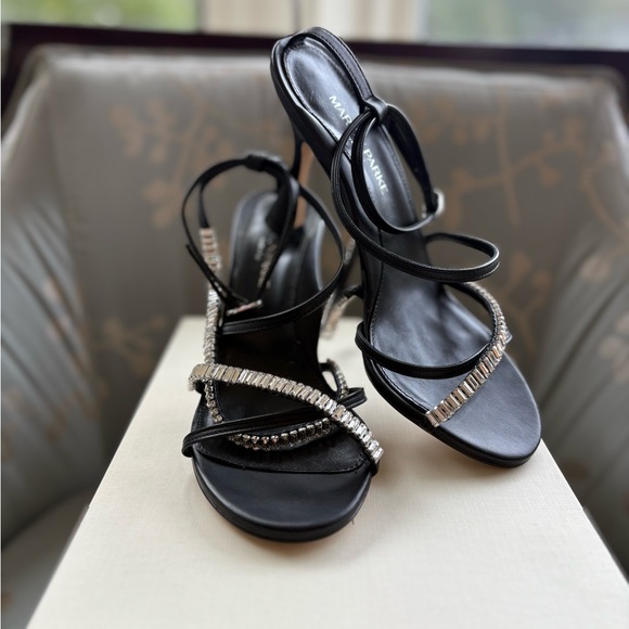 Marion Parke Lottie Sandal - Picture 1 of 8